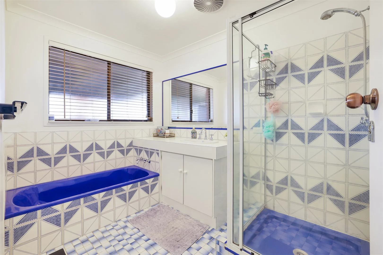 Additional image 19 of 4 Bond Street, Thabeban QLD 4670