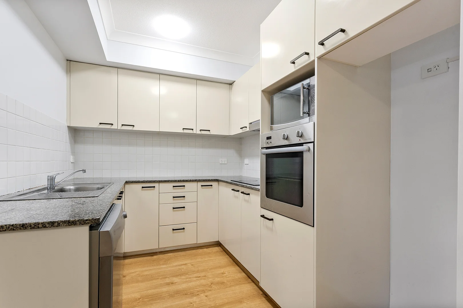 Additional image 3 of 7/214-220 Princes Highway, Fairy Meadow NSW 2519