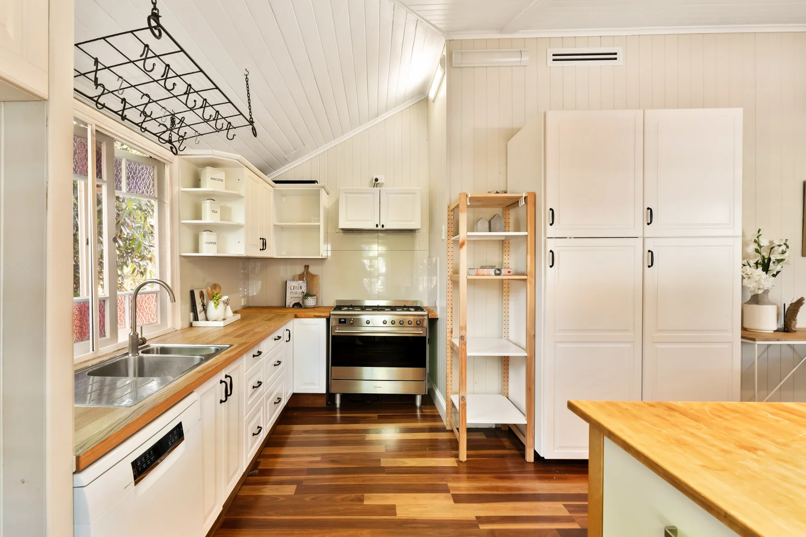 Additional image 10 of 20 Robinson Street, Shorncliffe QLD 4017