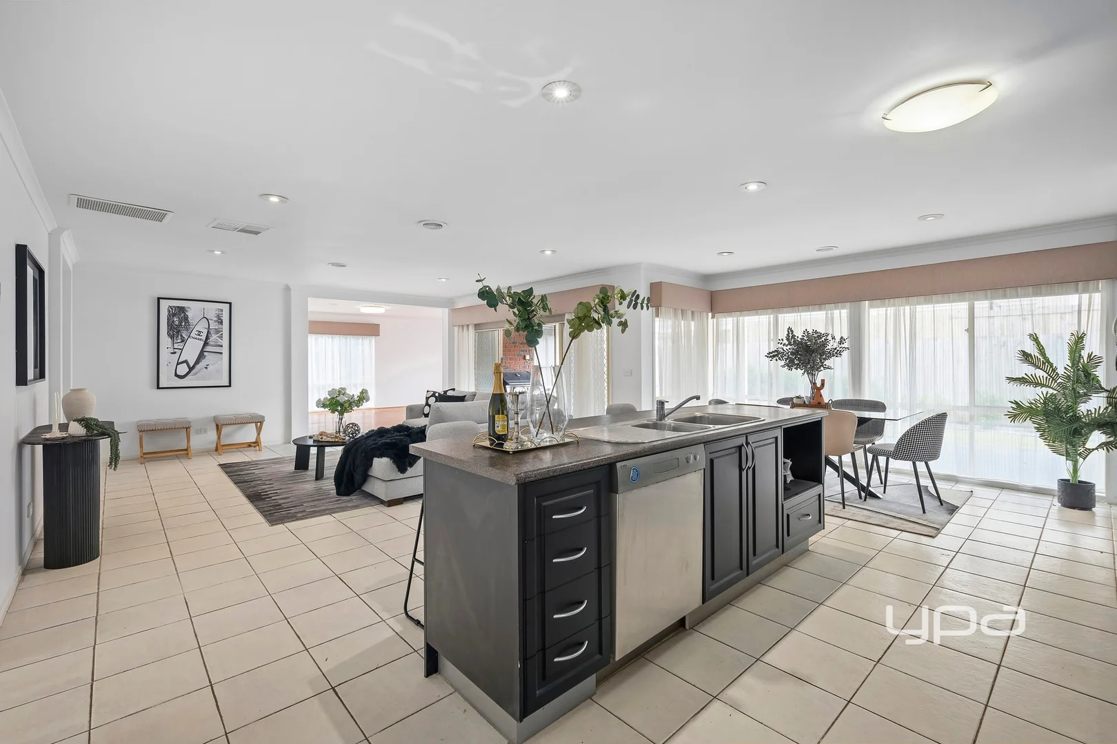 Additional image 11 of 2 Manly Court, Taylors Hill VIC 3037