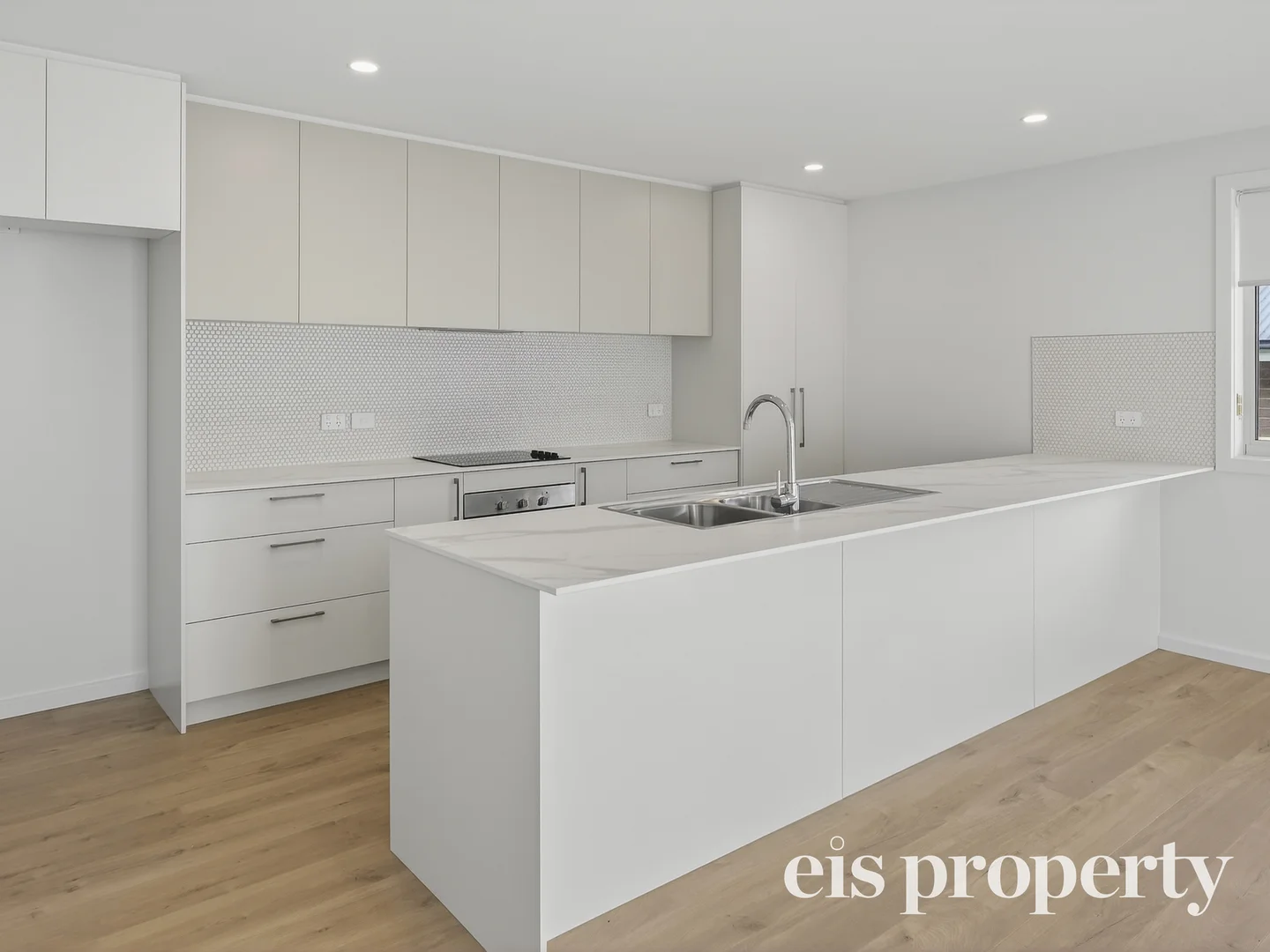 Additional image 8 of 2/20 Home Avenue, Blackmans Bay TAS 7052