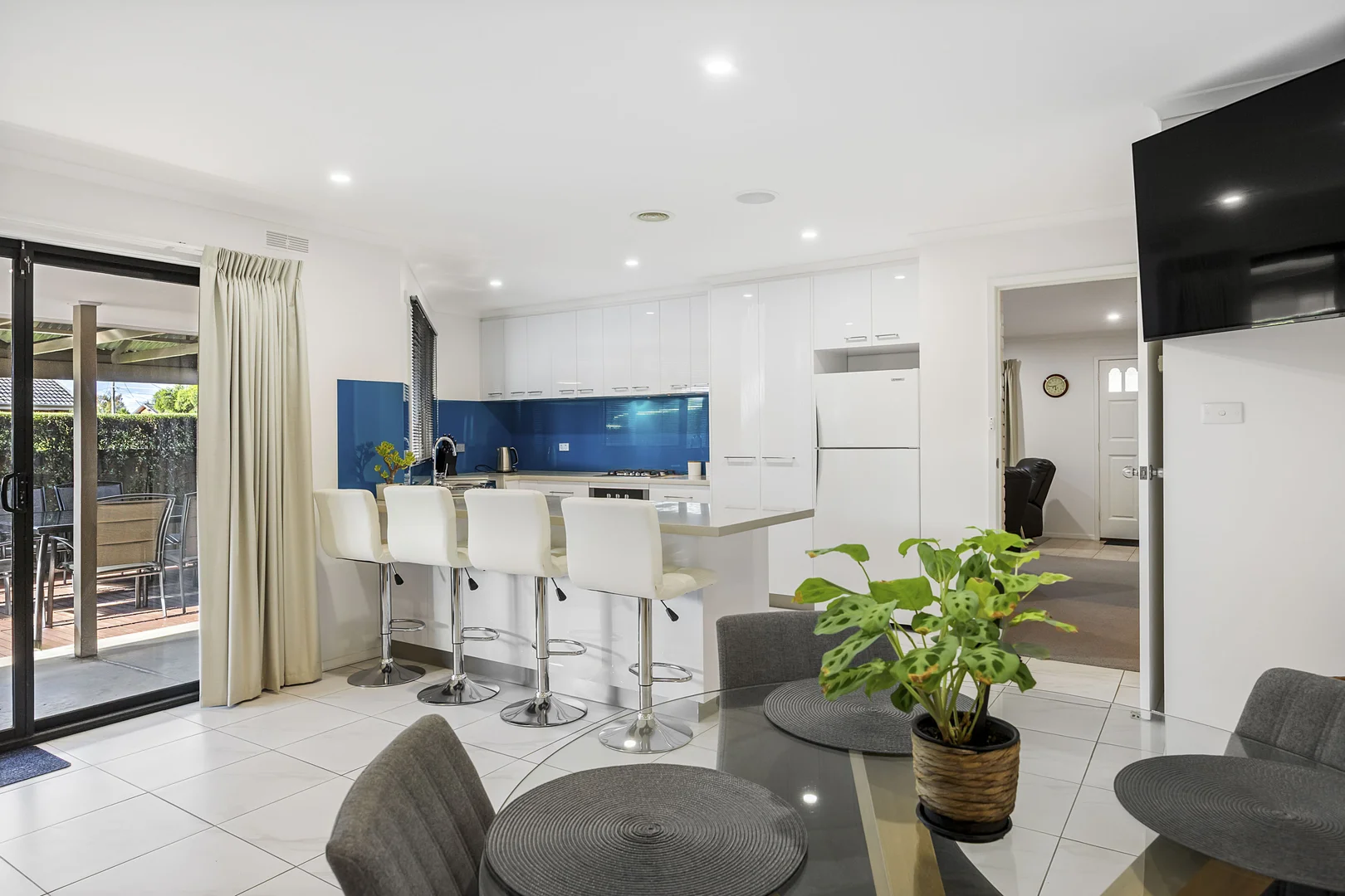 Additional image 6 of 95 Grandview Grove, Wendouree VIC 3355