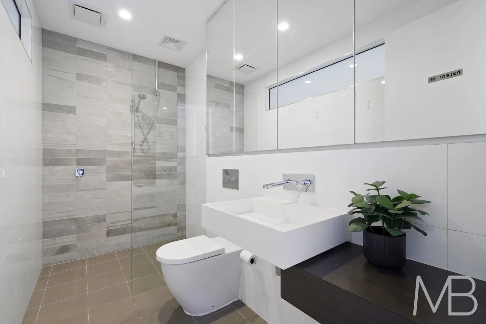 Additional image 13 of 43 Universal Street, Eastlakes NSW 2018