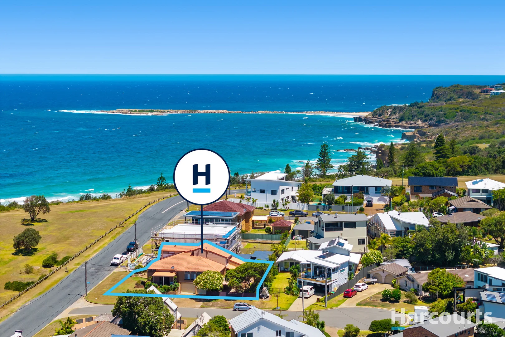 Additional image 33 of 19 The Esplanade, Caves Beach NSW 2281