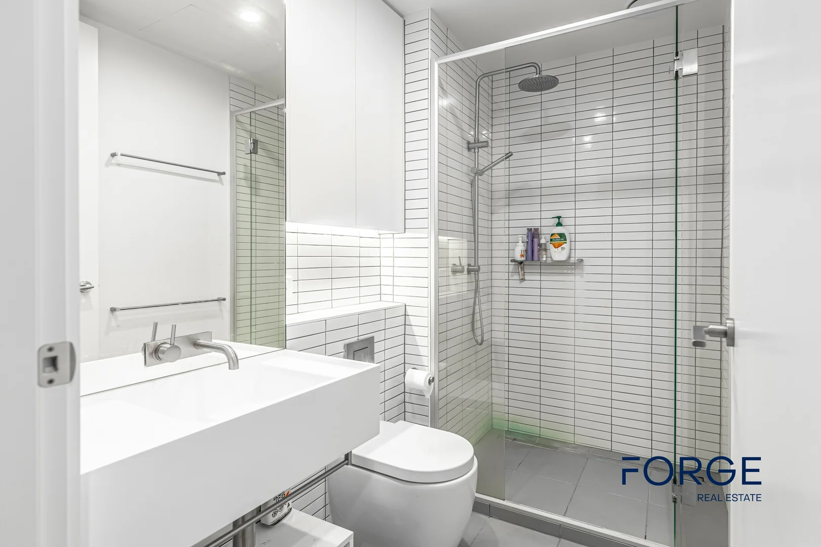 Additional image 7 of 405/151 Berkeley Street, Melbourne VIC 3000