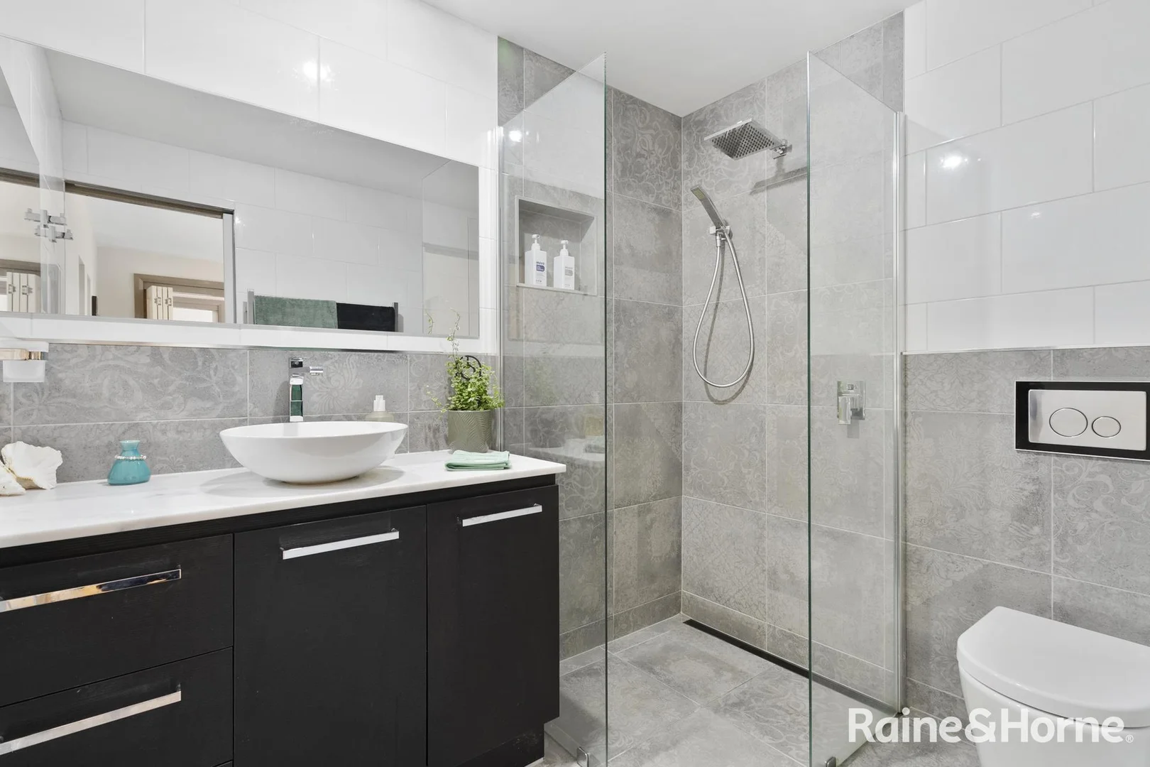 Additional image 21 of 39 Ashbolt Crescent, Lutana TAS 7009