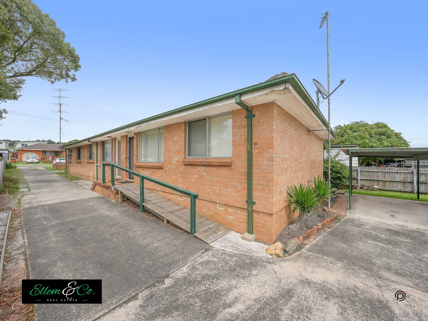 3/14 Madden Street, Oak Flats NSW 2529