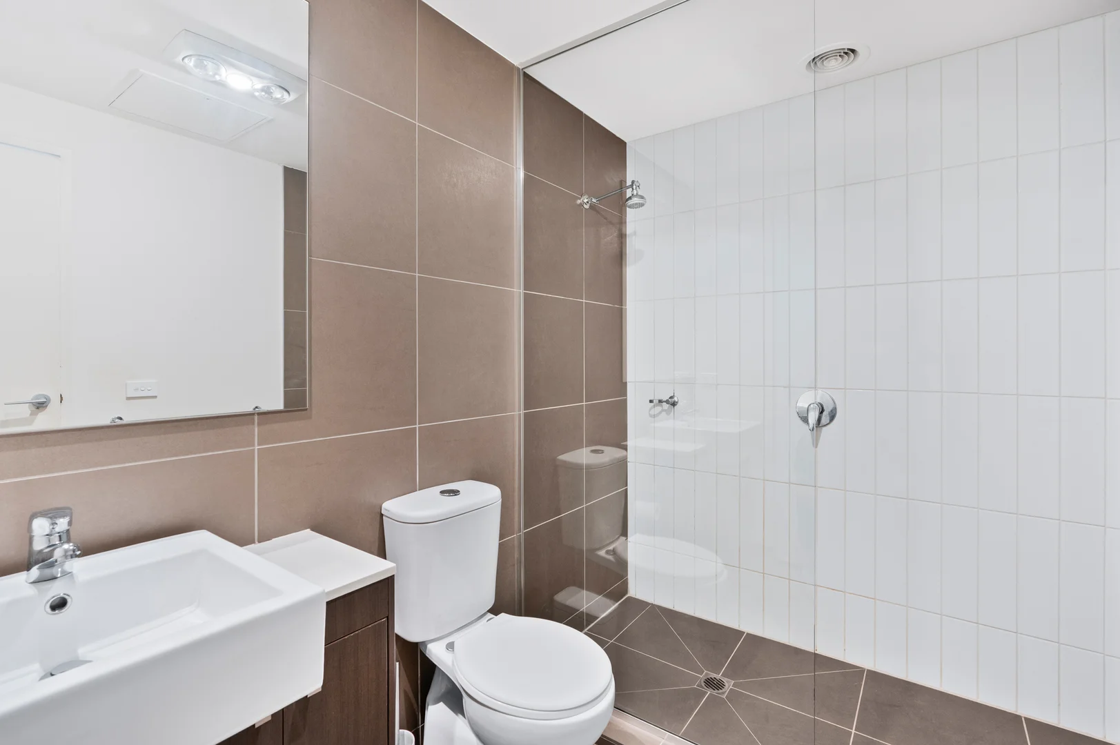 Additional image 6 of 409/105 Nott Street, Port Melbourne VIC 3207