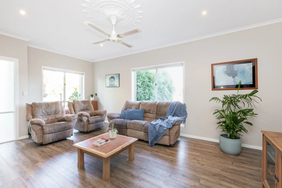 Additional image 3 of 23 Bridge Road, Bushfield VIC 3281