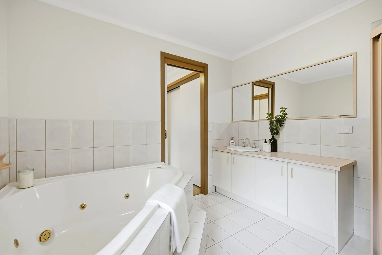 Additional image 12 of 7 Gleneagles Court, Darley VIC 3340