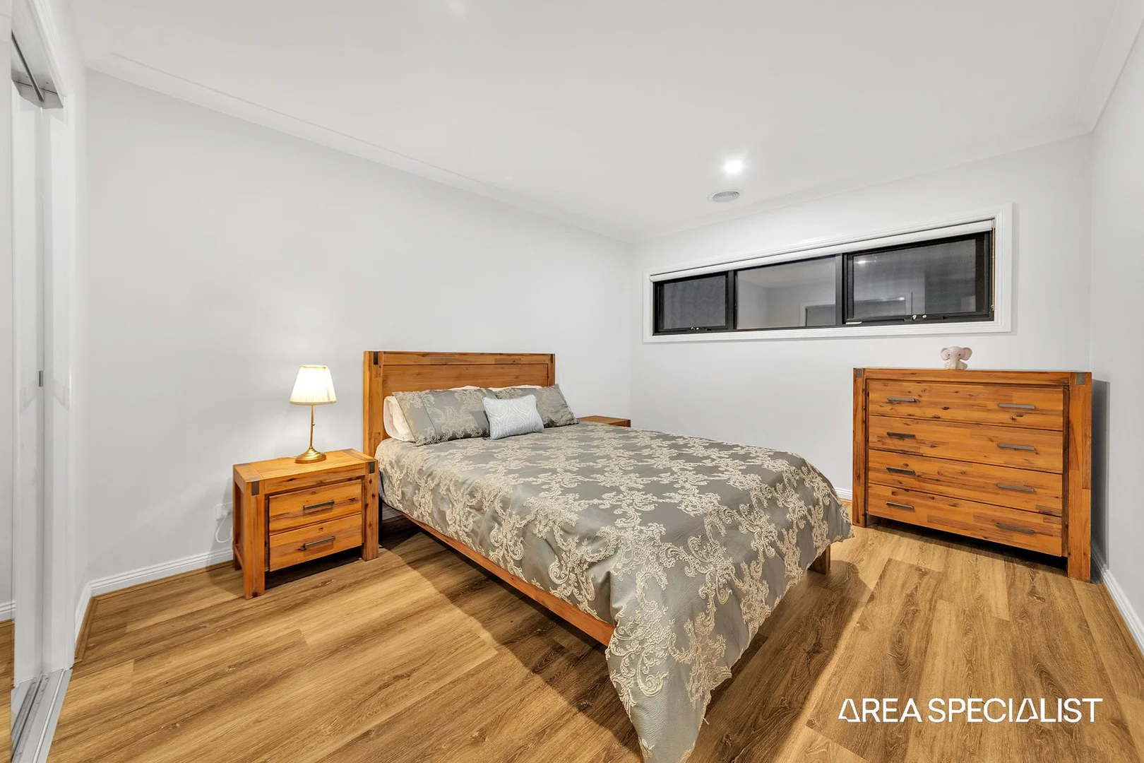 Additional image 10 of 50 Waterside Drive, Pakenham VIC 3810