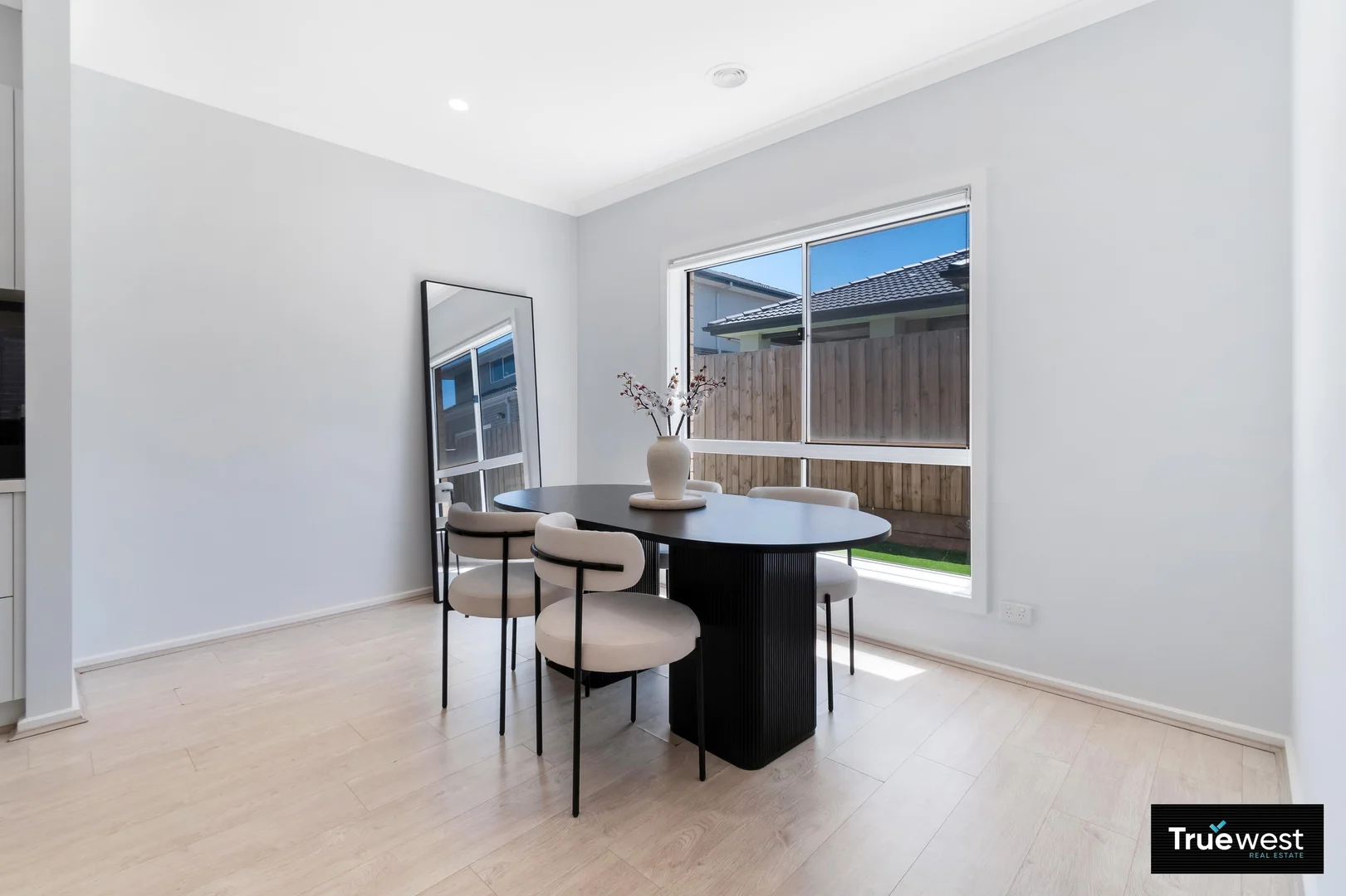 Additional image 10 of 12 Friesian Street, Bonnie Brook VIC 3335