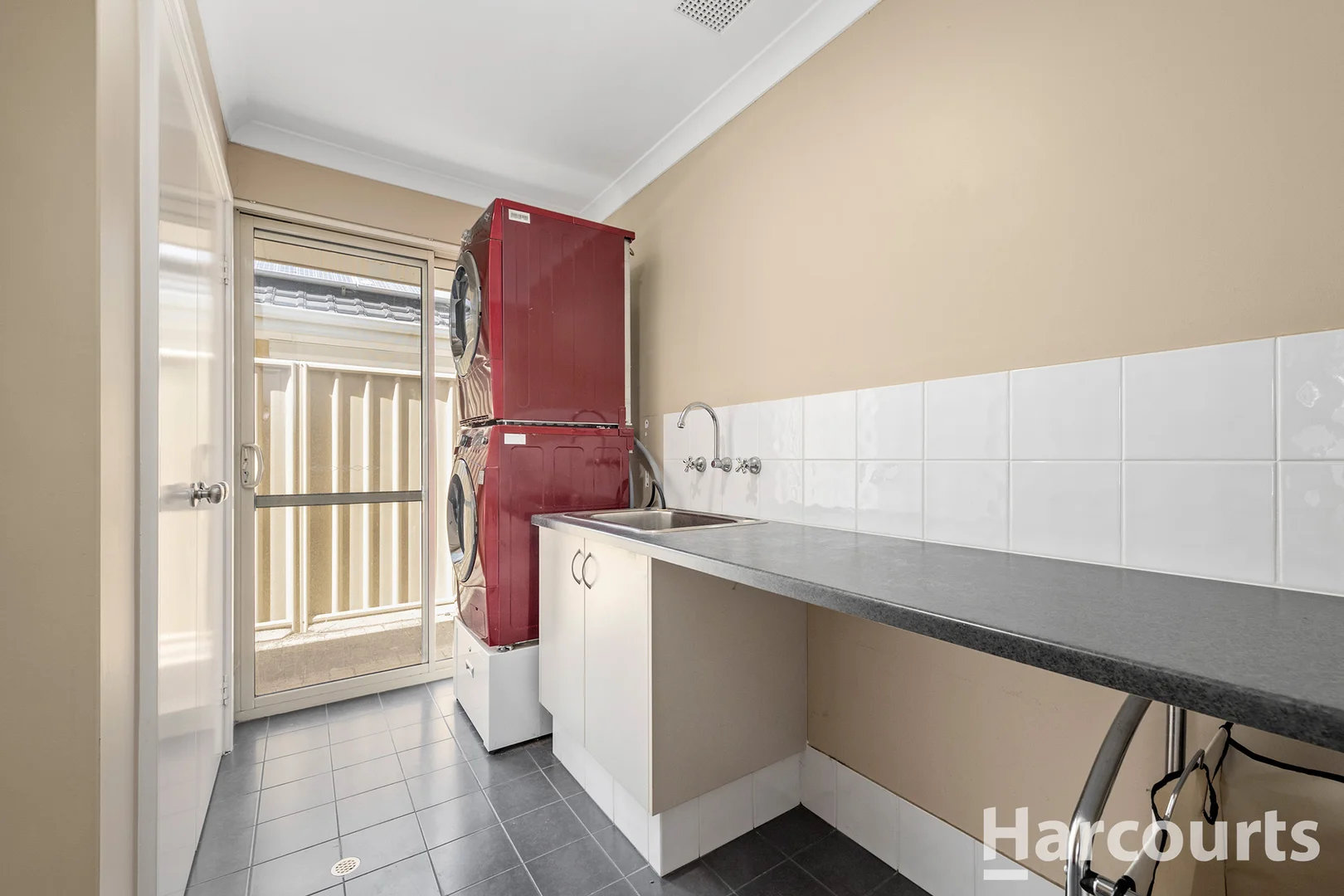 Additional image 13 of 27 Finsbury Drive, Thornlie WA 6108