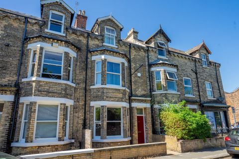 Grosvenor Terrace, York YO30