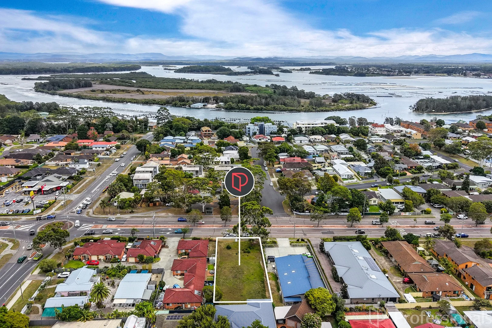 114 MacIntosh Street, Forster NSW 2428