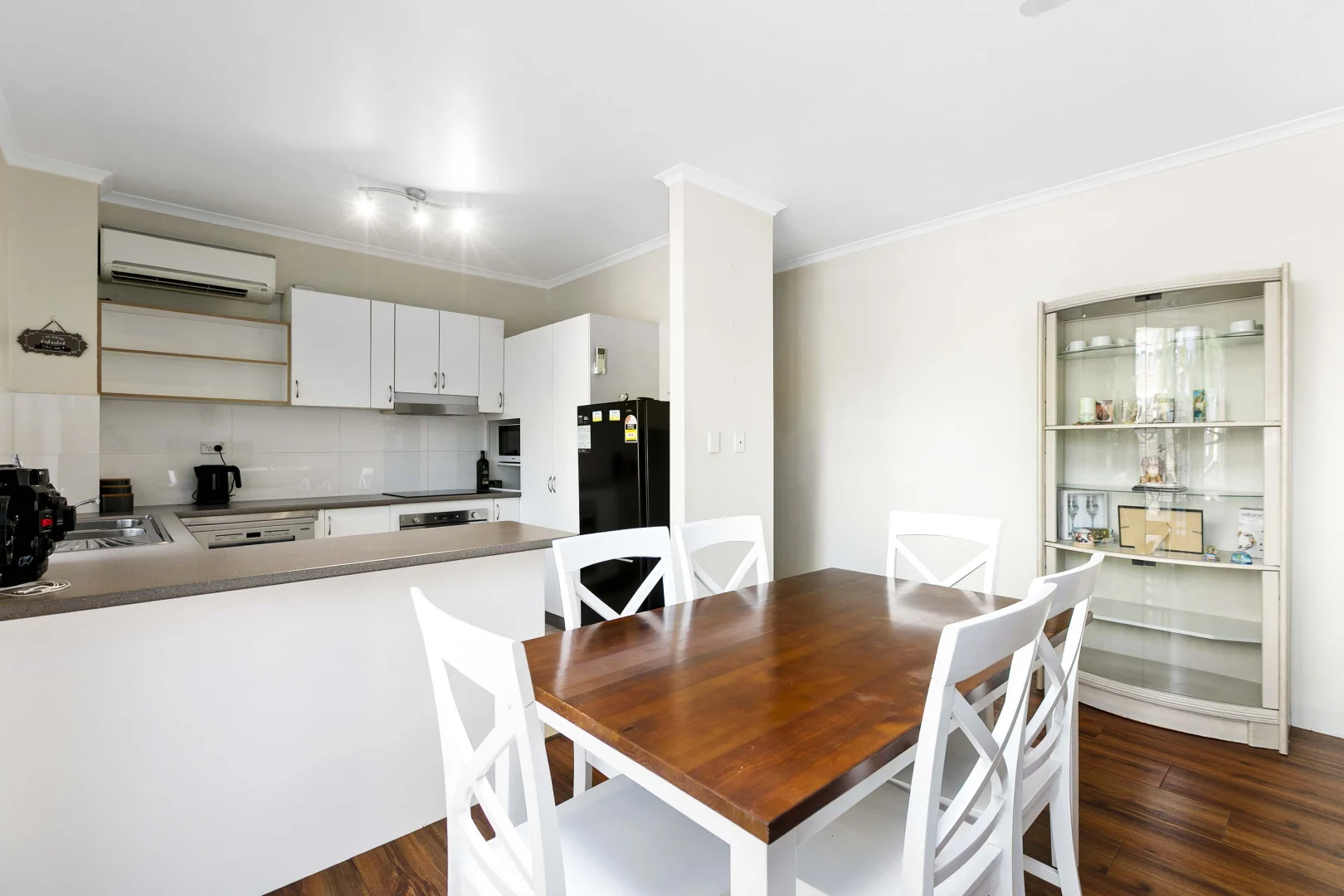 Additional image 9 of 7/383 Esplanade, Torquay QLD 4655