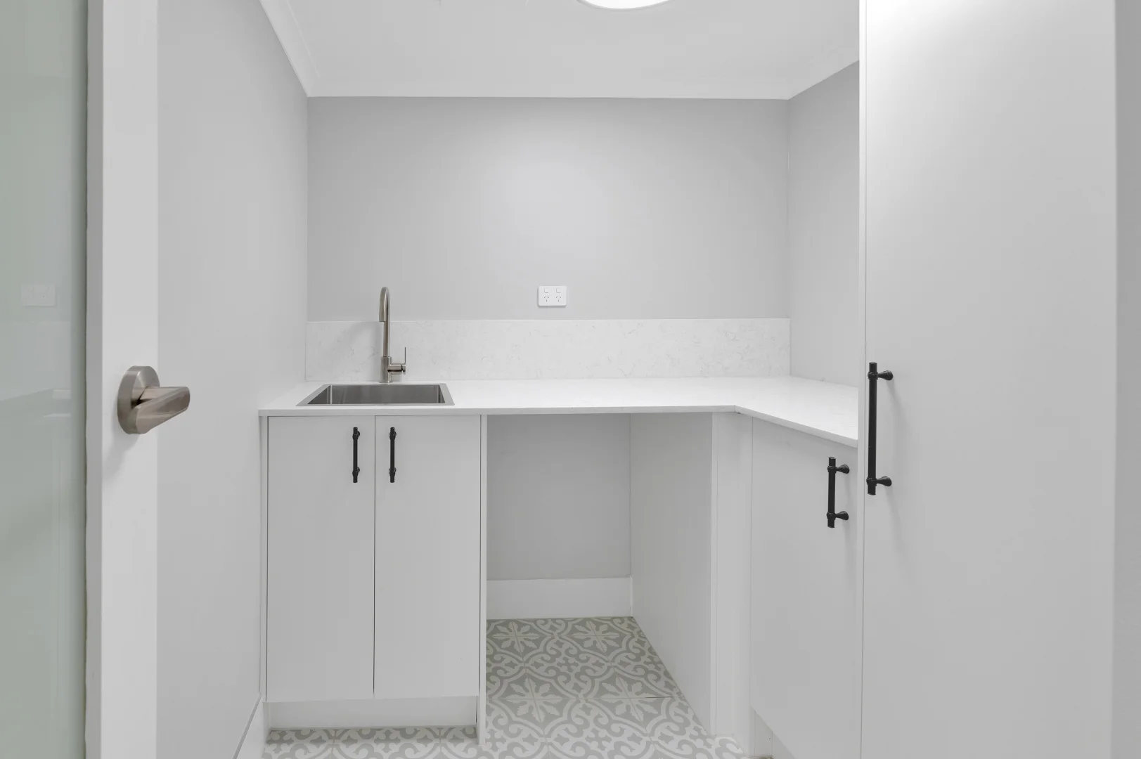 Additional image 15 of 9C/30 Laycock Street, Surfers Paradise QLD 4217