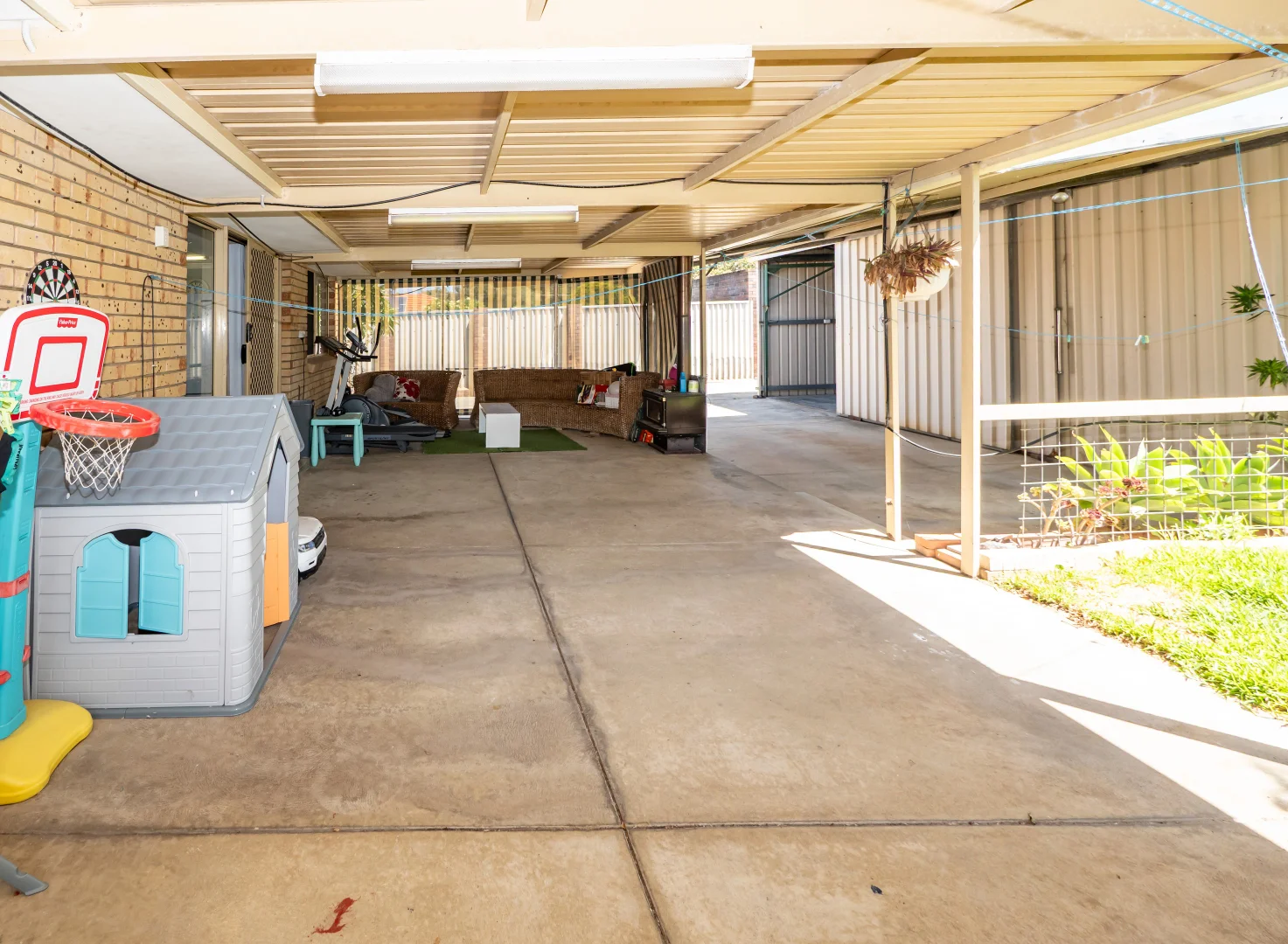 Additional image 20 of 10 Hartland Way, Warnbro WA 6169