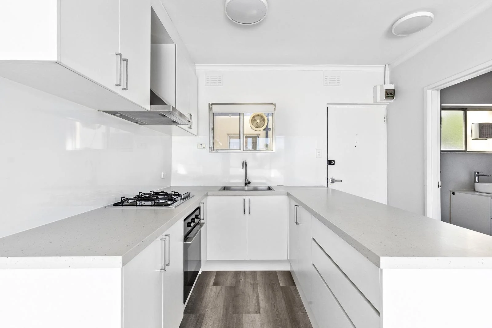 Additional image 3 of 9/2 St Kinnord Street, Aberfeldie VIC 3040