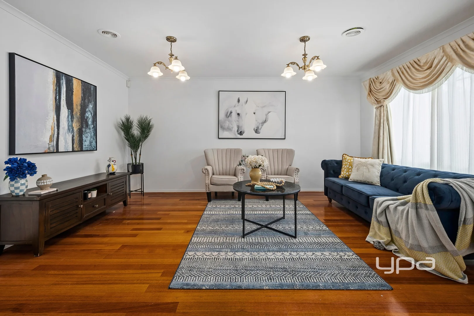 Additional image 5 of 2 Manly Court, Taylors Hill VIC 3037