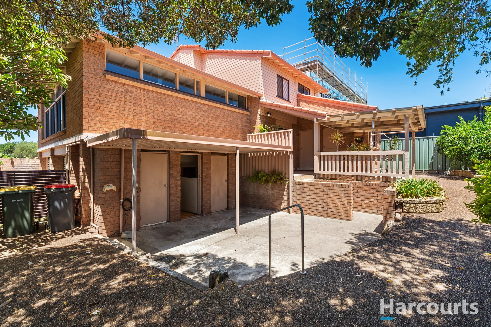 Additional image 34 of 19 The Esplanade, Caves Beach NSW 2281