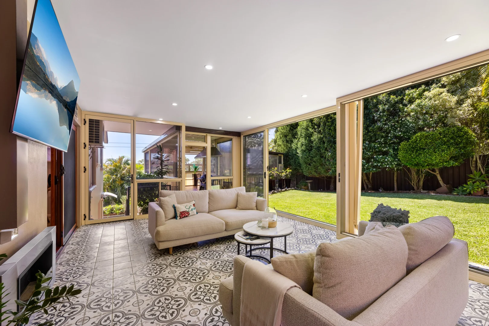 Additional image 8 of 50 Casuarina Road, Alfords Point NSW 2234