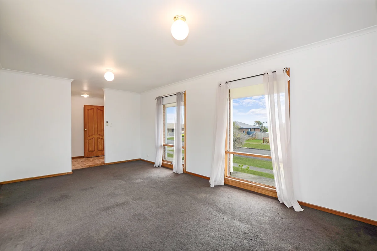 Additional image 2 of 25 Shirva Crescent, Portland VIC 3305