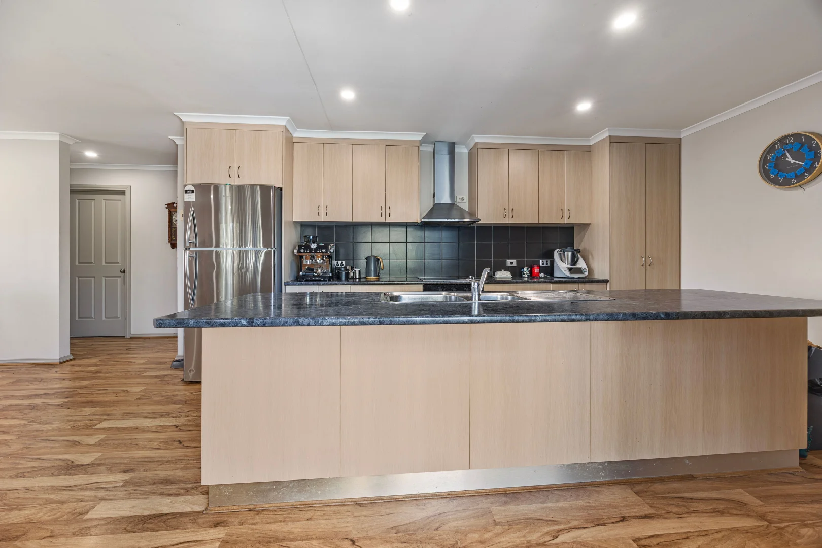 Additional image 3 of 18 Duncan Avenue, Port Lincoln SA 5606