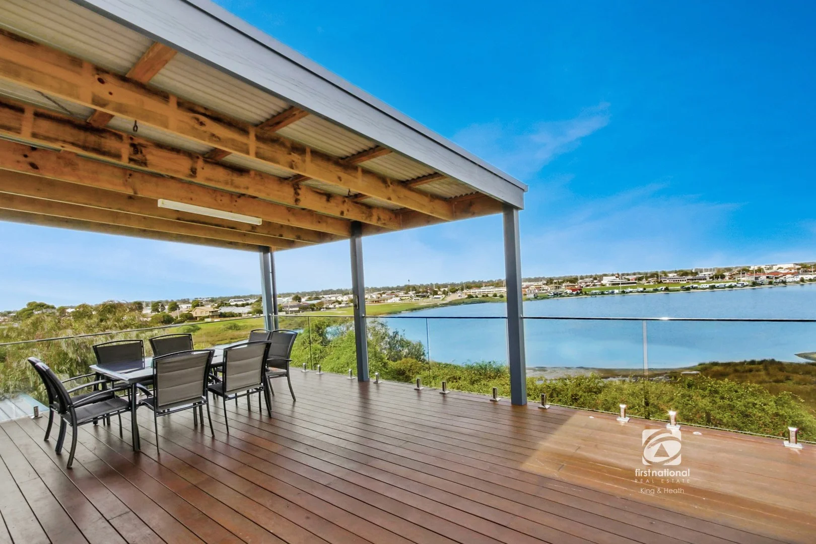 28 View Street, Lakes Entrance VIC 3909