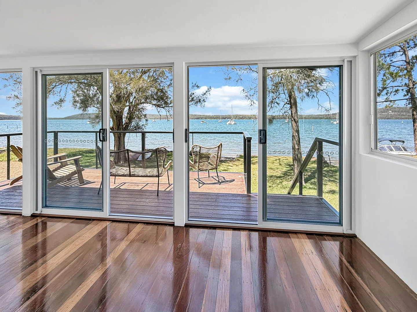 18 Cove Boulevard, North Arm Cove NSW 2324