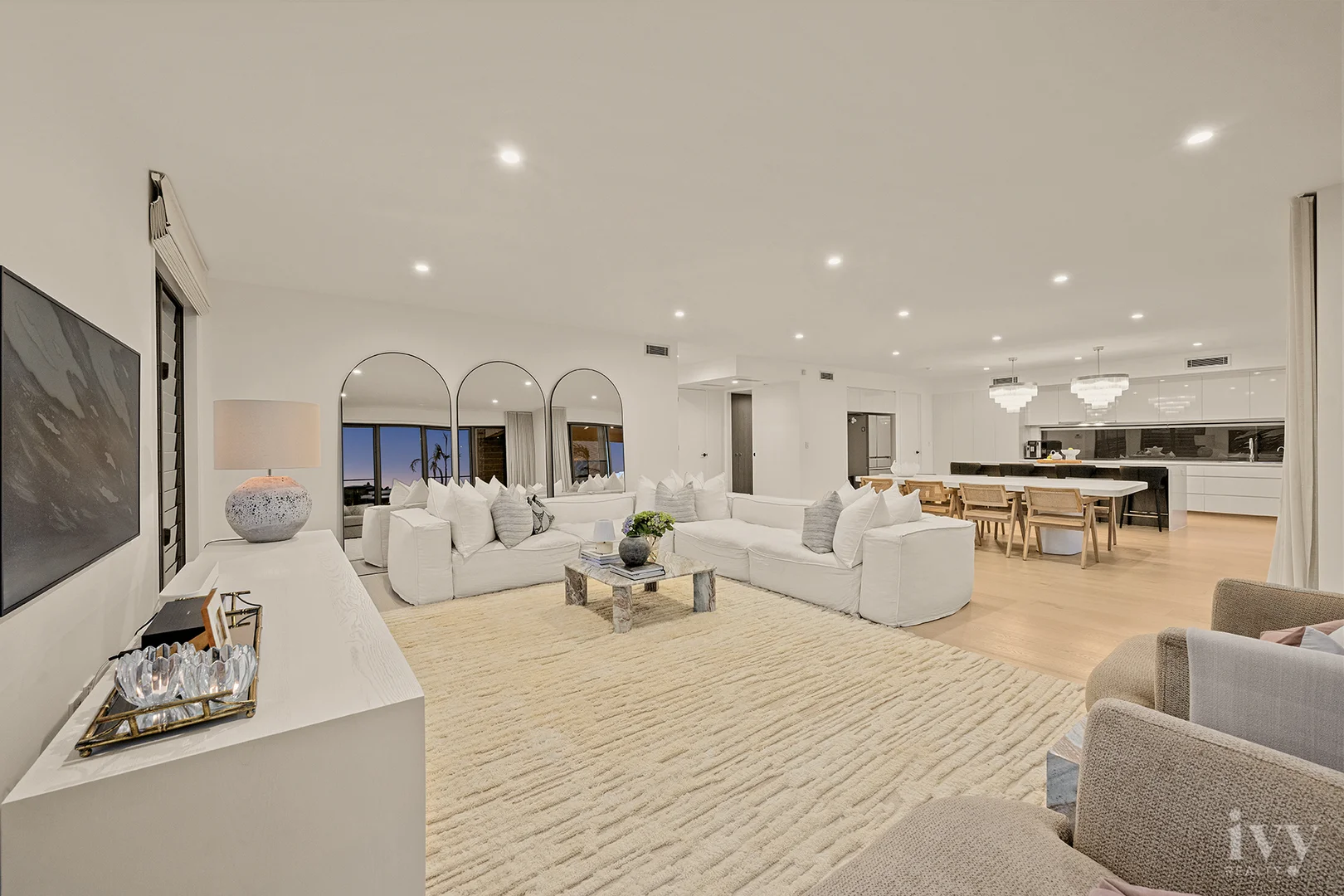 Additional image 10 of 1048 Edgecliff Place, Sanctuary Cove QLD 4212