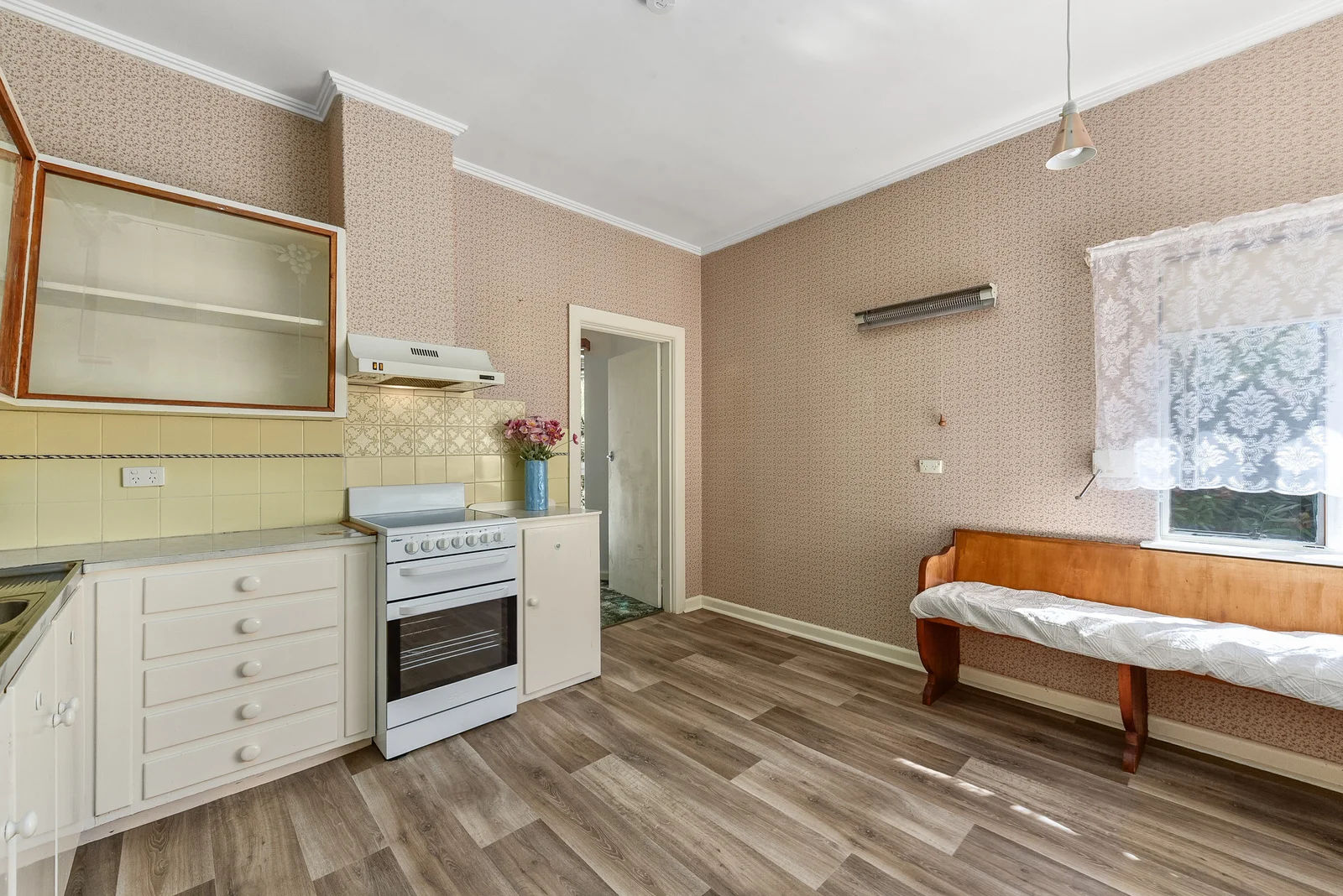 Additional image 6 of 92 Lake Terrace East, Mount Gambier SA 5290