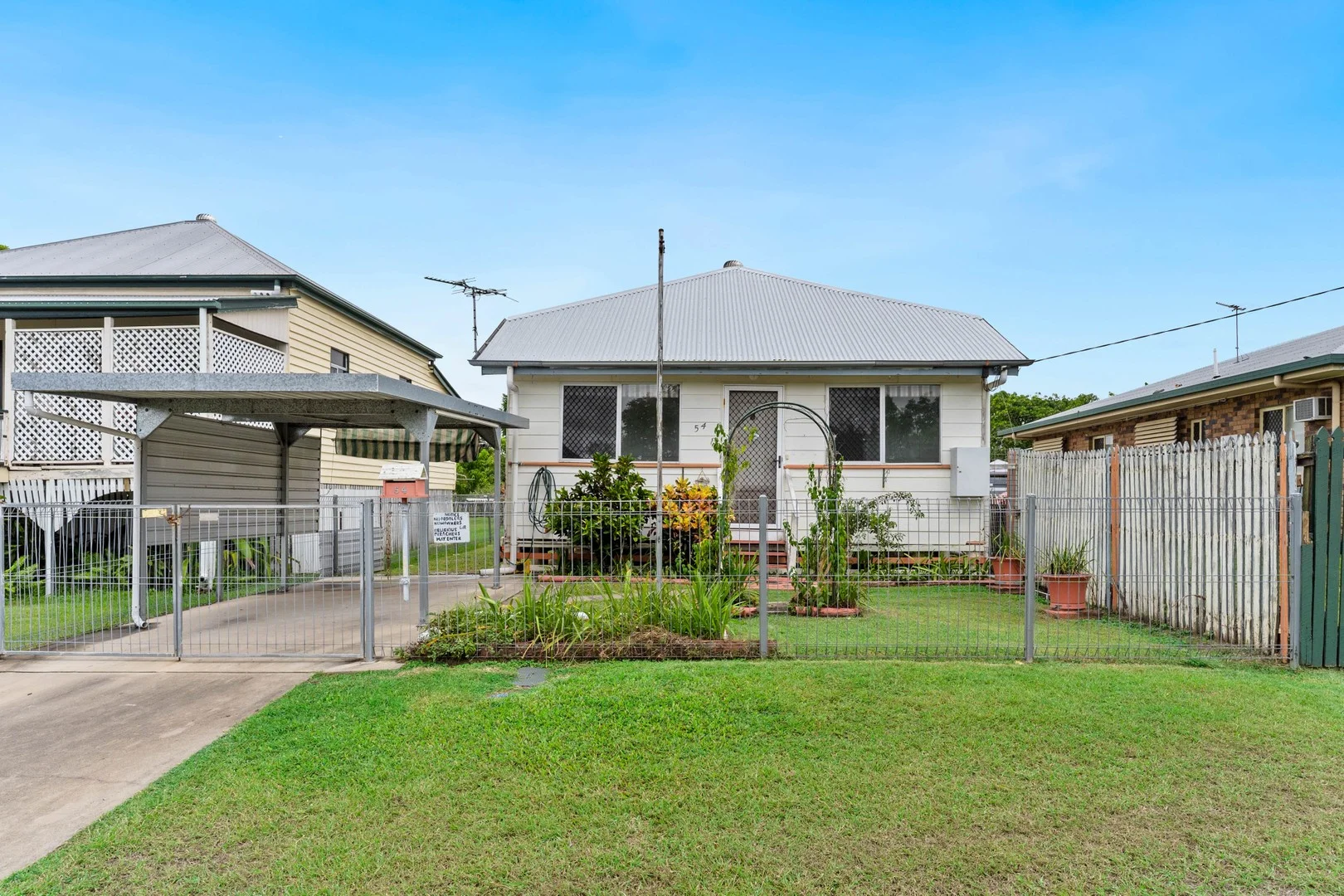 54 O'Connell Street, Depot Hill QLD 4700
