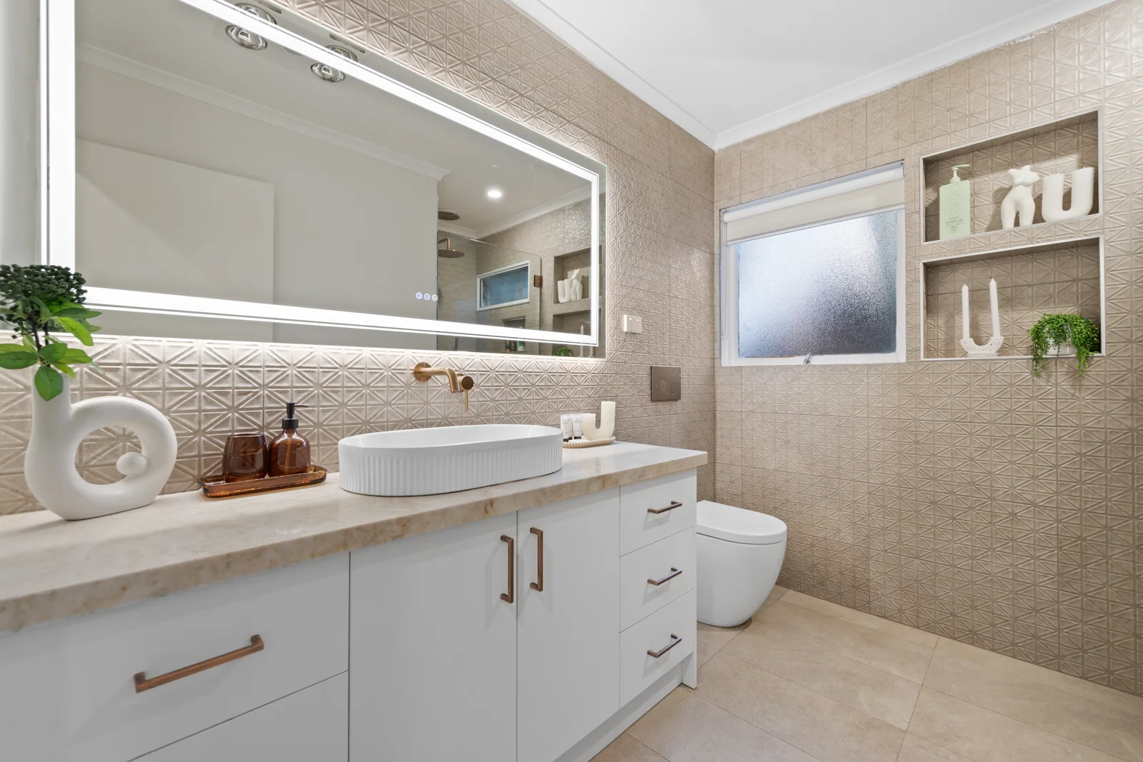 Additional image 10 of 4 Jonathan Avenue, Burwood East VIC 3151