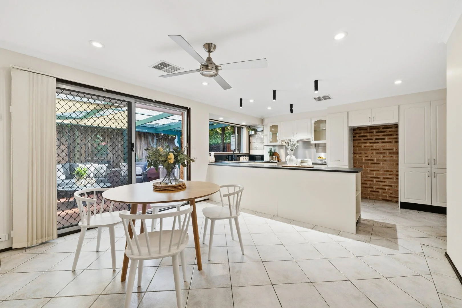 Additional image 4 of 4/32 Clamp Place, Greenway ACT 2900