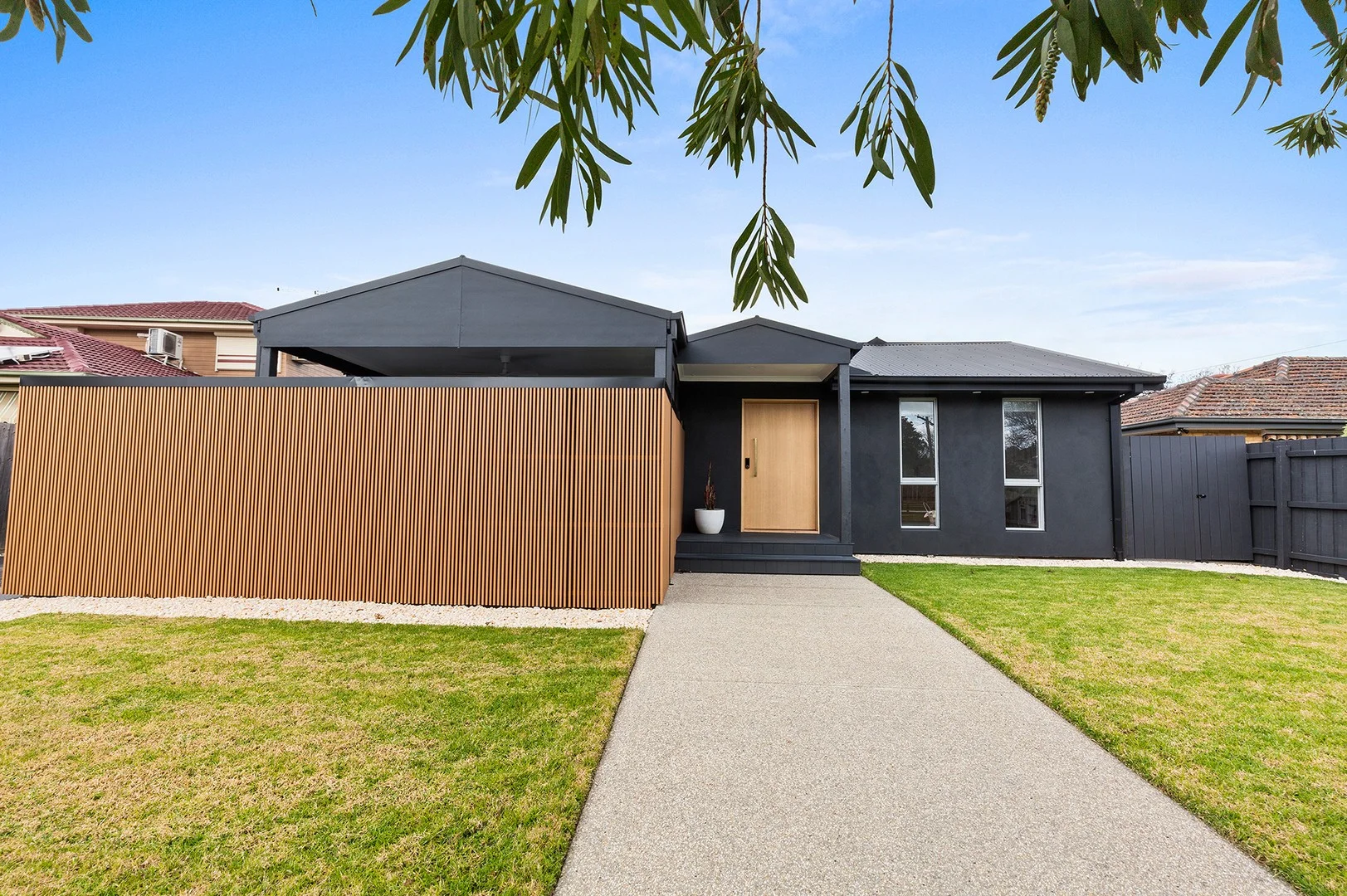 1/8 Horner Street, Beaconsfield VIC 3807