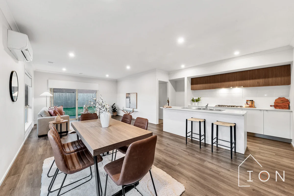 Additional image 2 of 1 Growling Grass Drive, Clyde North VIC 3978