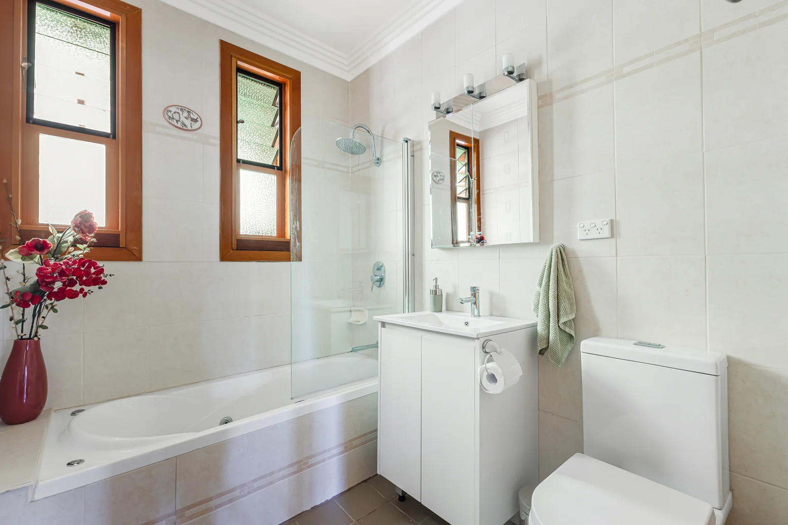 Additional image 5 of 16 Fourth Avenue, Seven Hills NSW 2147