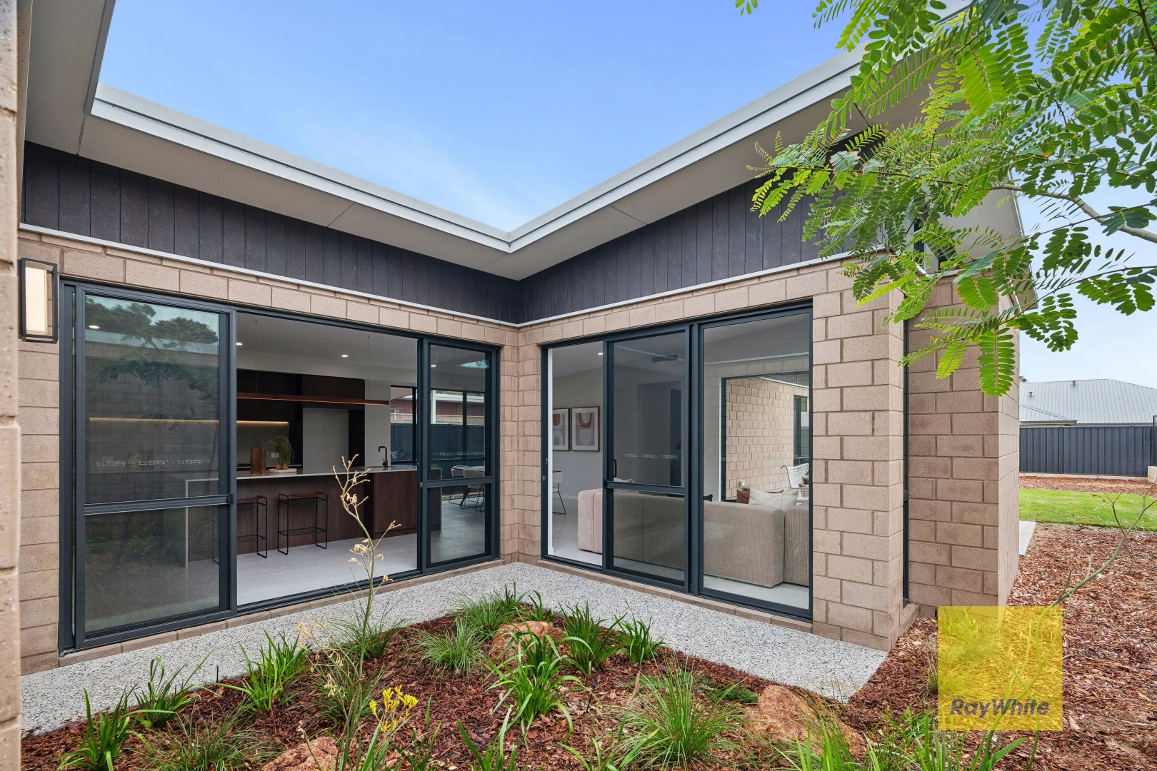 Additional image 32 of 13 Crestview Crescent, Kalamunda WA 6076