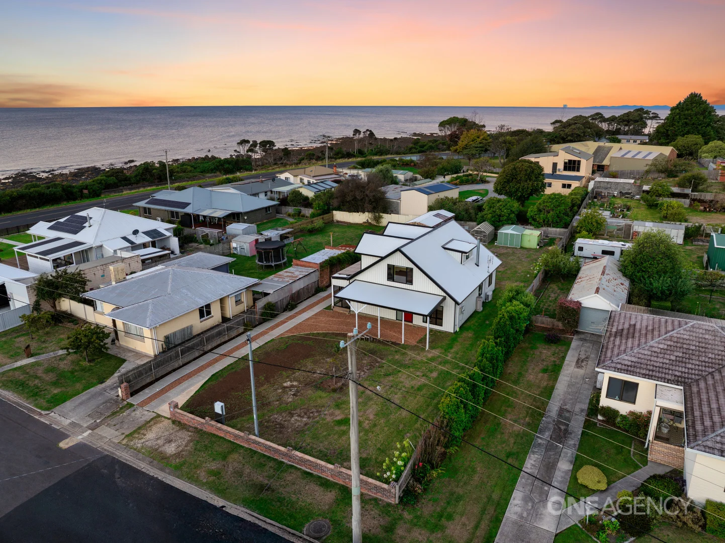 Additional image 32 of 3 Lyle Street, Sulphur Creek TAS 7316