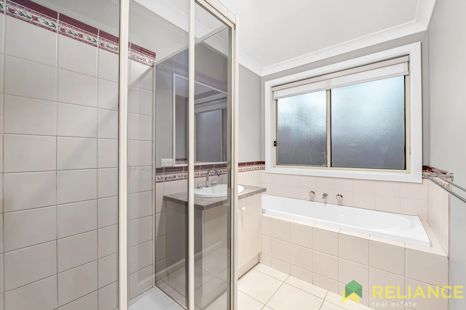 Additional image 14 of 17 Glenbrook Gardens, Brookfield VIC 3338