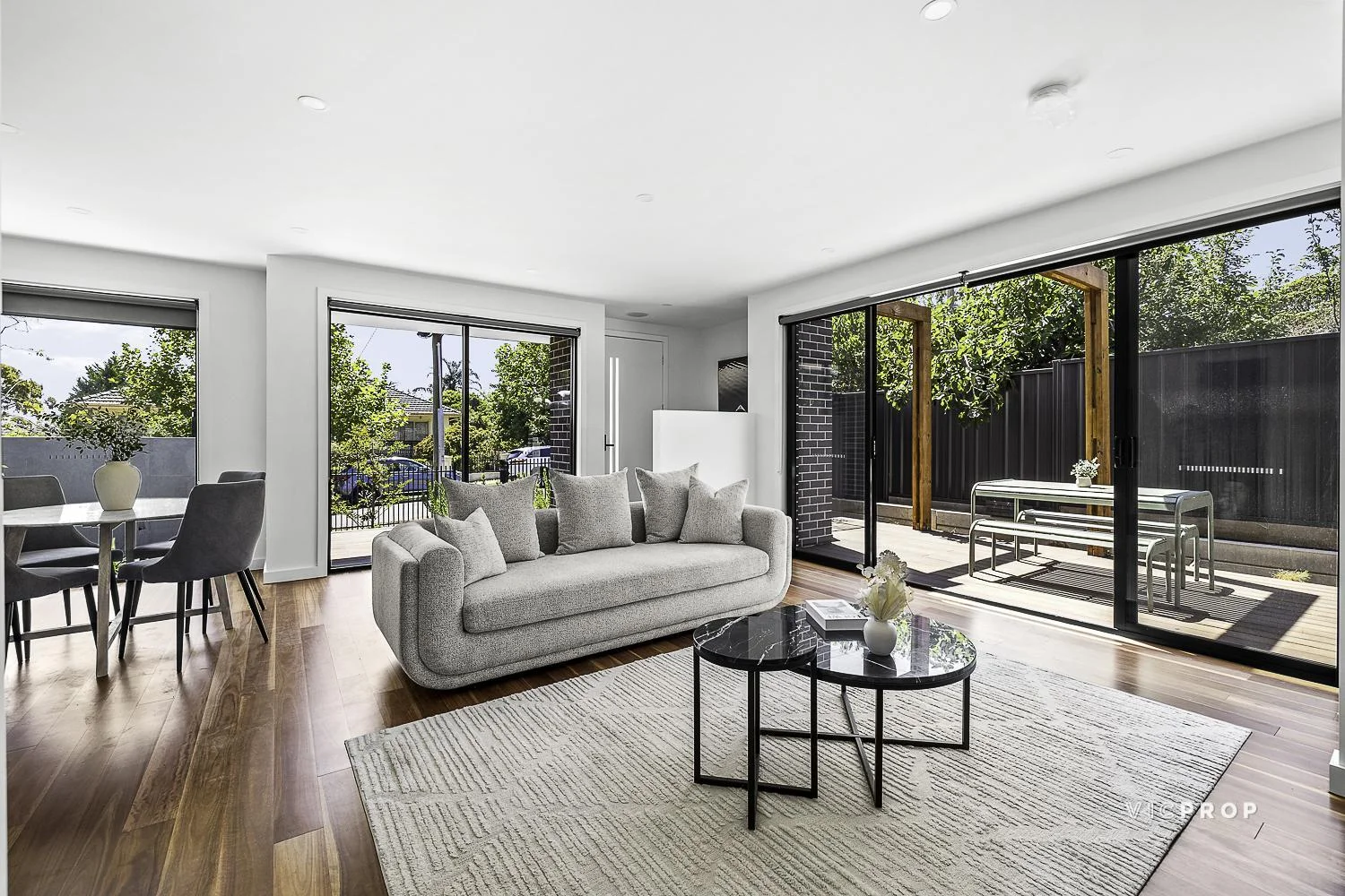 Additional image 3 of 1/28 Roderick Street, Doncaster East VIC 3109