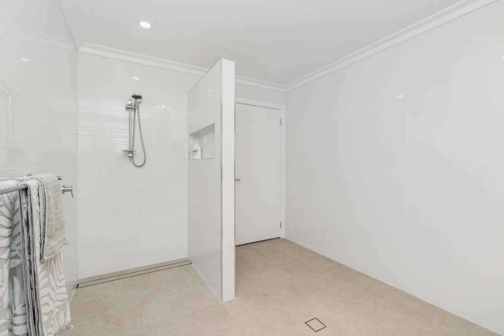 Additional image 15 of A & B/137 Aurora Street, Temora NSW 2666