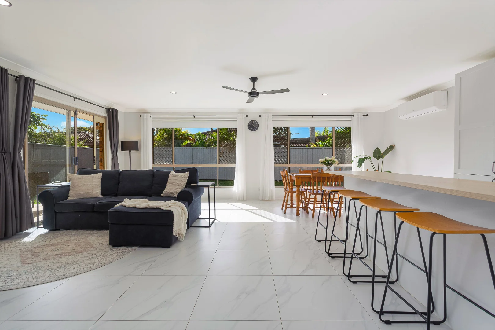 Additional image 2 of 282 Nineteenth Avenue, Elanora QLD 4221