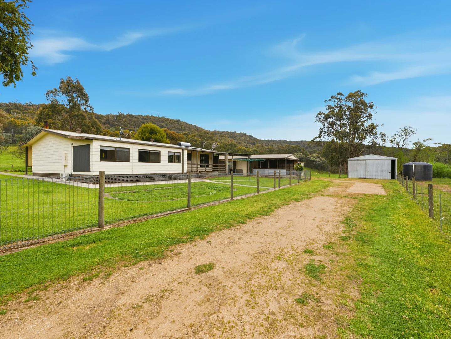 Additional image 8 of 837 Watchbox Creek Road, Molyullah VIC 3673