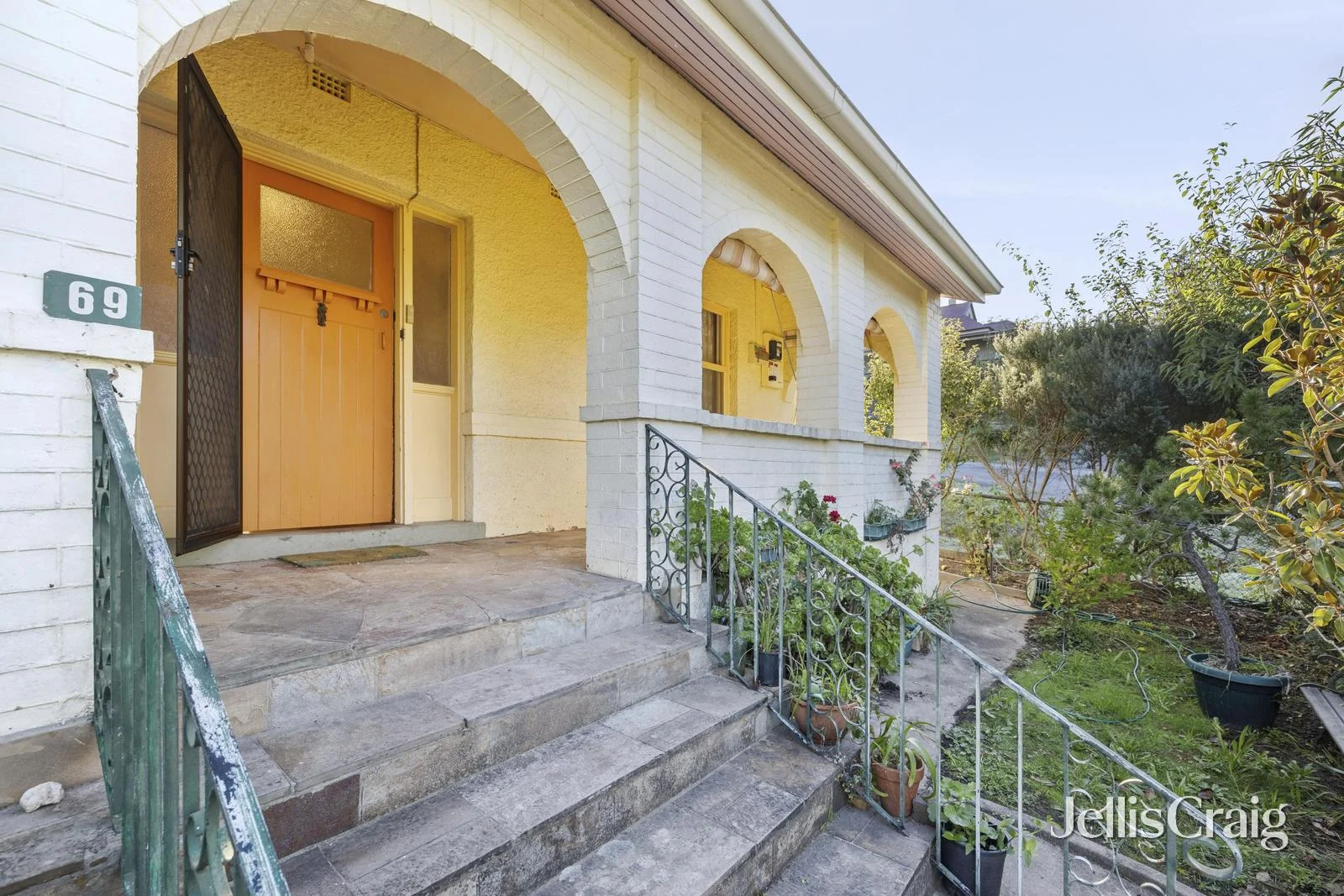 Additional image 2 of 69 Lyttleton Street, Castlemaine VIC 3450