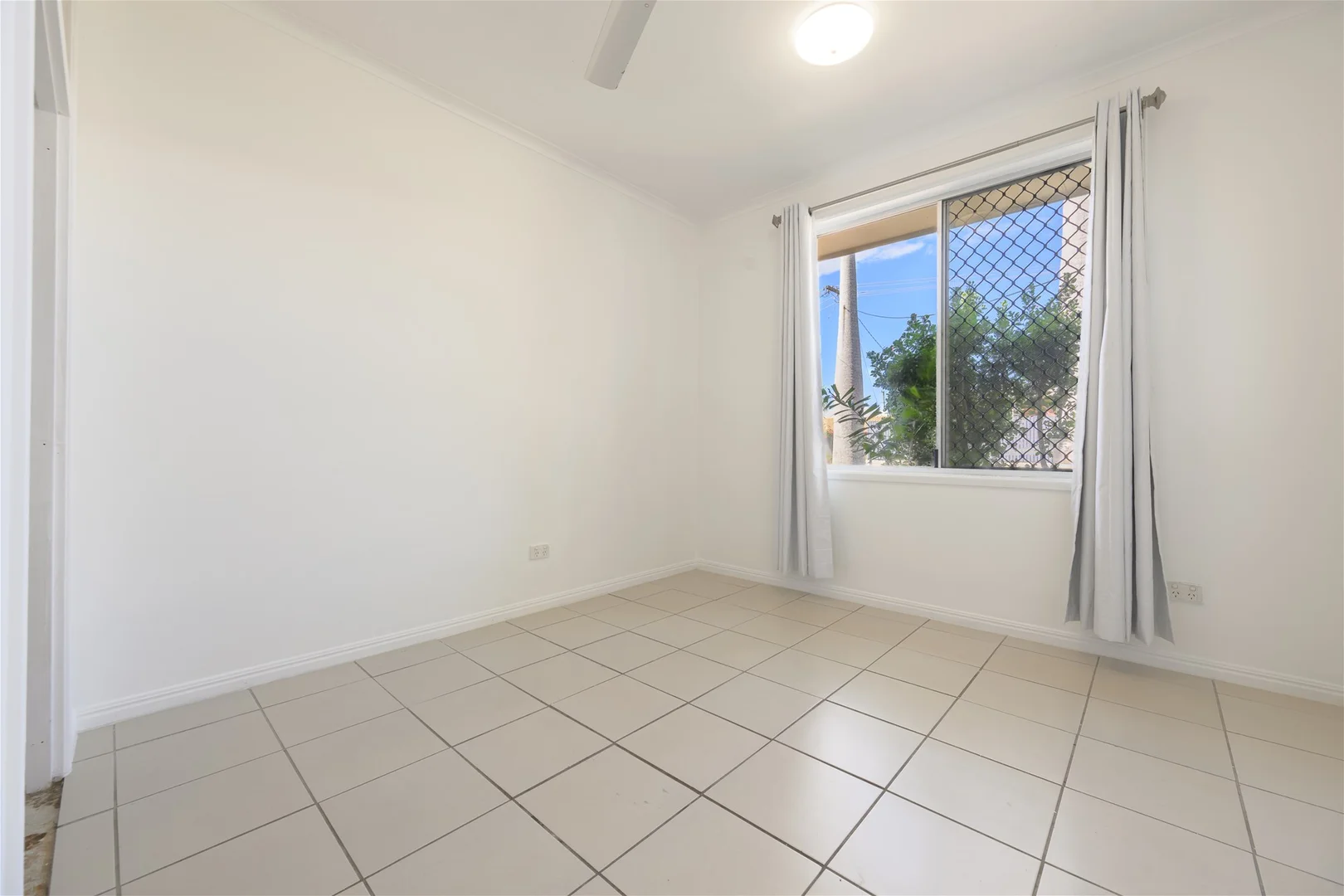 Additional image 5 of 9 Wedge Street, Tannum Sands QLD 4680