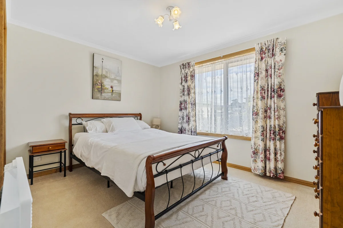 Additional image 23 of 18 Esplanade, Swansea TAS 7190