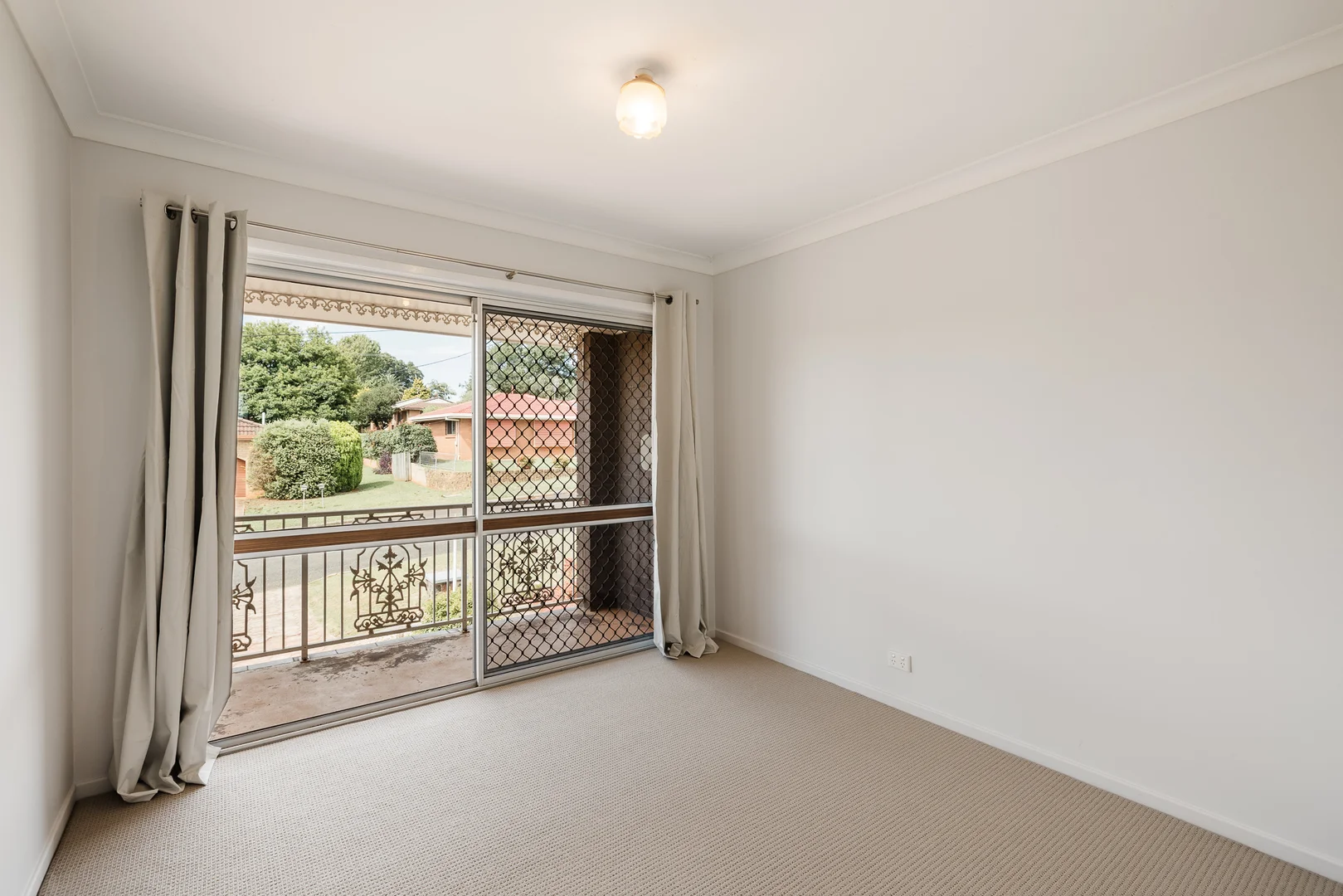 Additional image 14 of 3A Storey Street, Centenary Heights QLD 4350