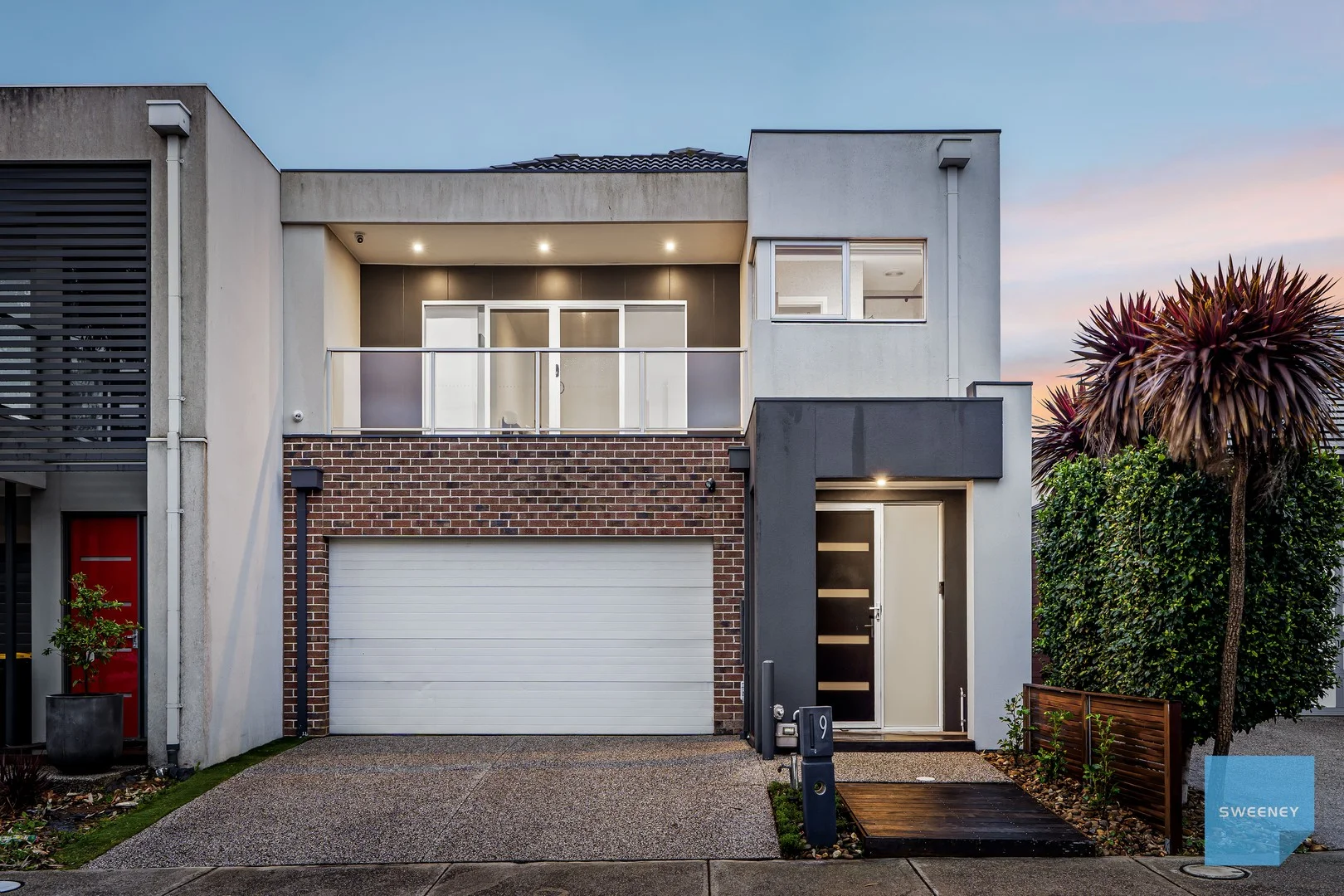 9 Boathouse Drive, Caroline Springs VIC 3023